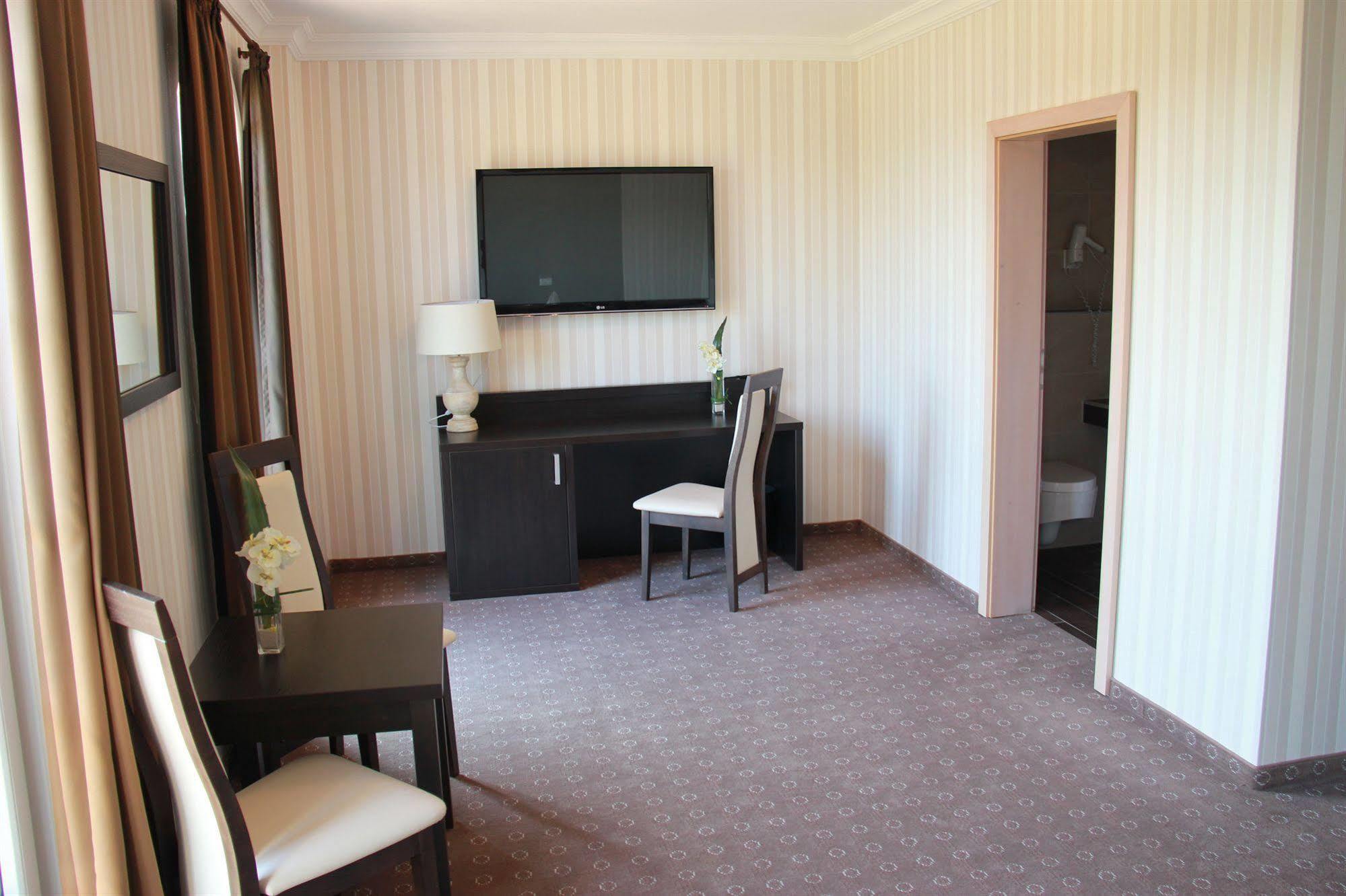 Waldhotel 마리엔하이데 외부 사진
